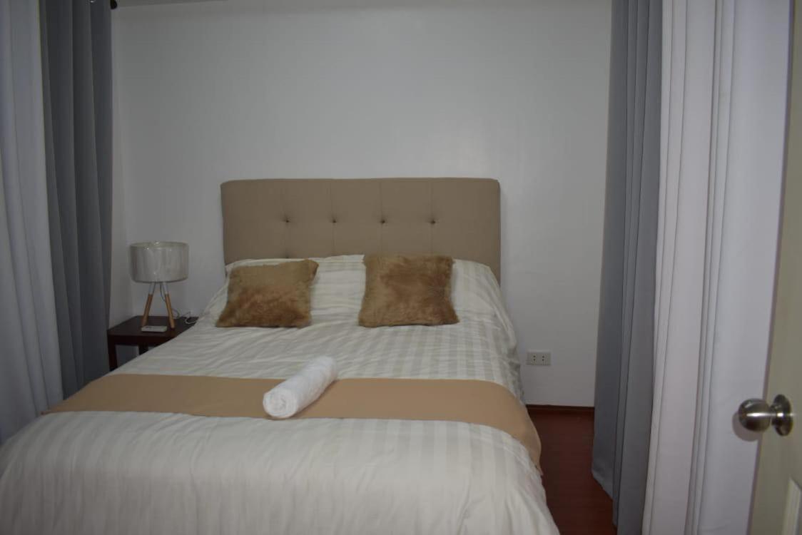 Affordable Makati APT Manila Eksteriør bilde