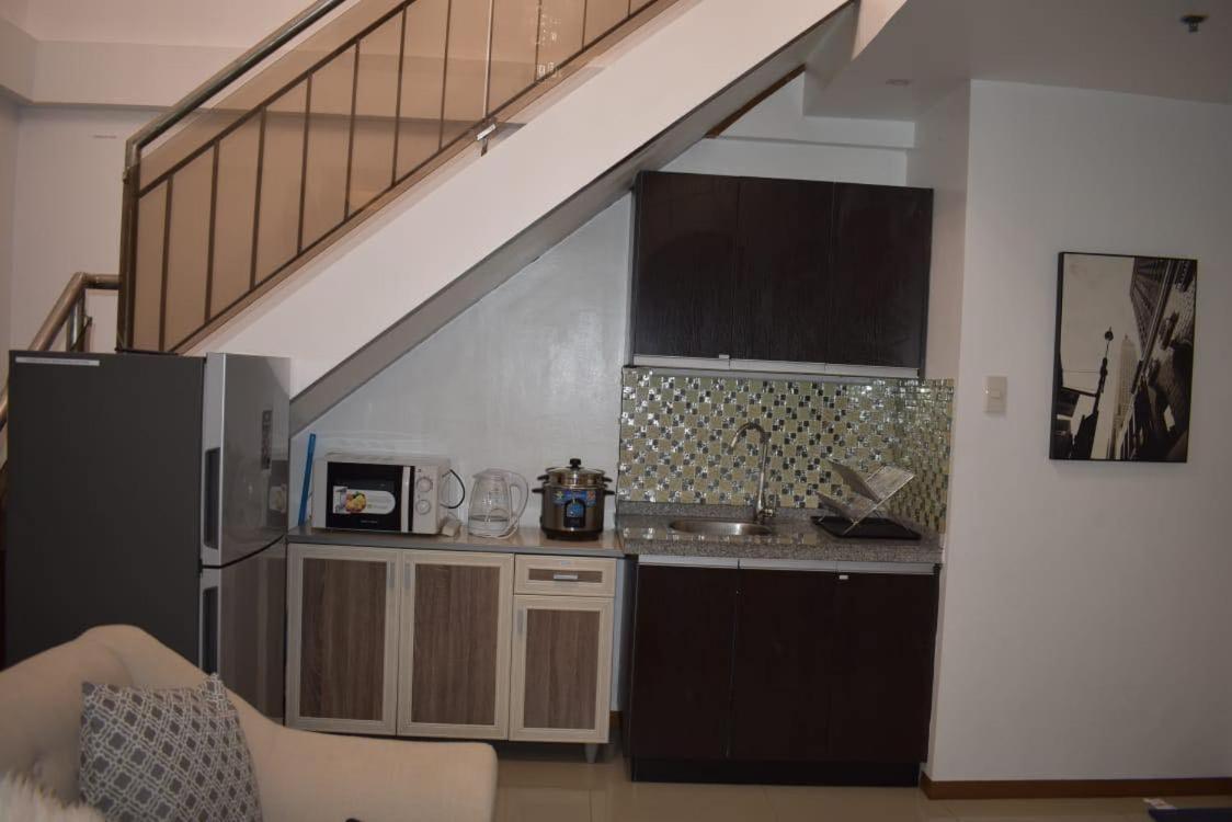 Affordable Makati APT Manila Eksteriør bilde