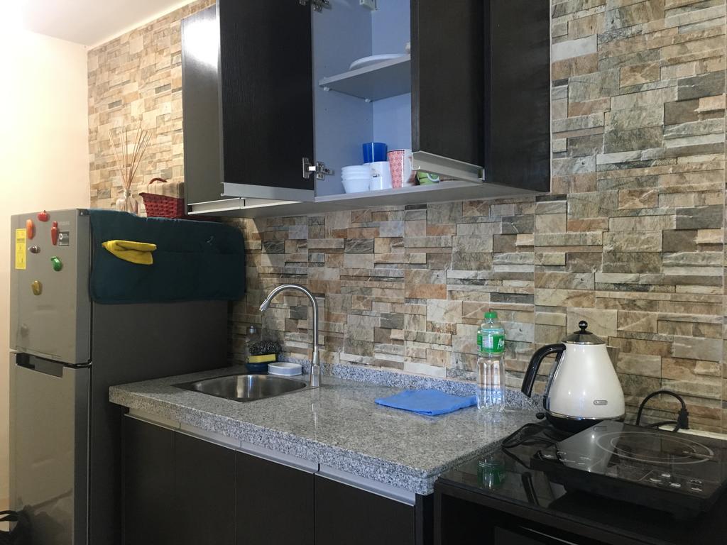 Affordable Makati APT Manila Eksteriør bilde